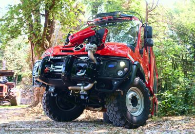 Nuovo veicolo antincendio BAI modello VSAF 2000 4x4 su telaio MB Unimog U218