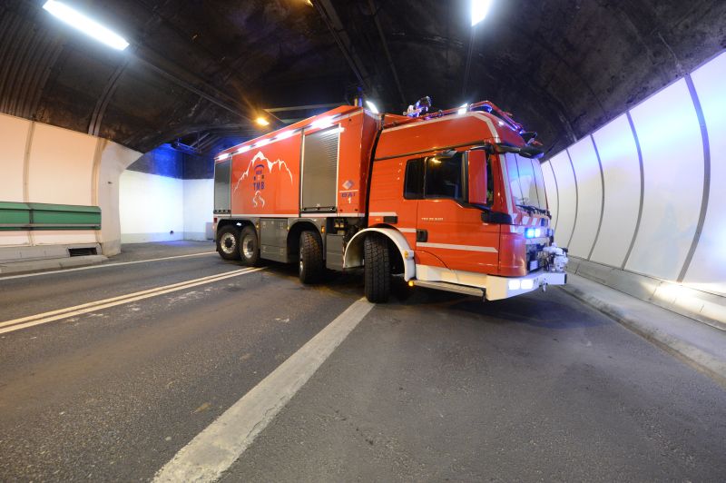 PROTEUS VSAT 13000 S tunnel rescue